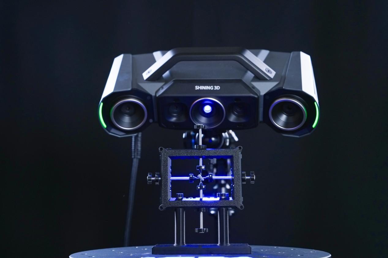 OptimScan Q12 desktop 3D scanner
