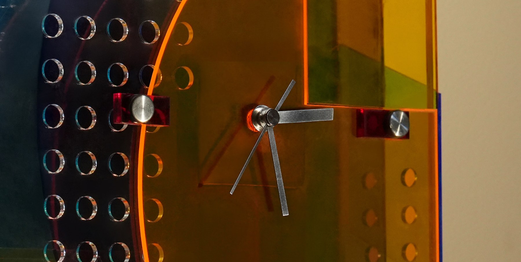 Layered Clock detail