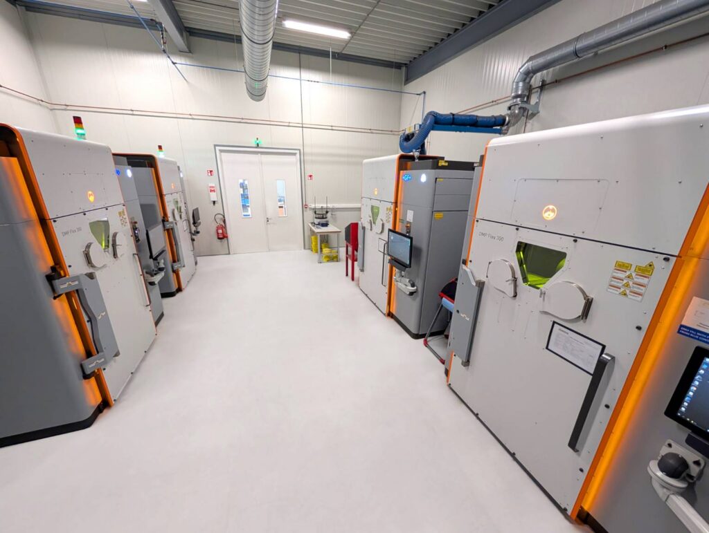 3D printed medical devices metal 3D printers at Amnovis US facility